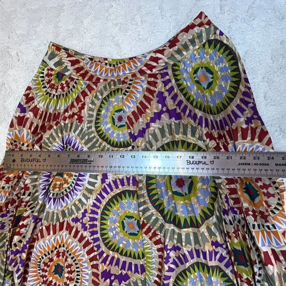 eci New York Women's Pleated Skirt Size 6 Multicolor Geometric Print Knee Length